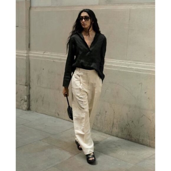 NEW COS | Relaxed Linen-Blend Wide-Leg Trousers in Beige - Picture 3 of 14